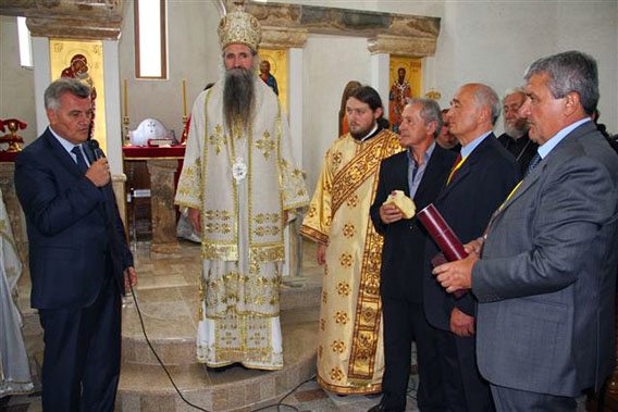 Освећена црква Светог Јевстатија у Трепчи