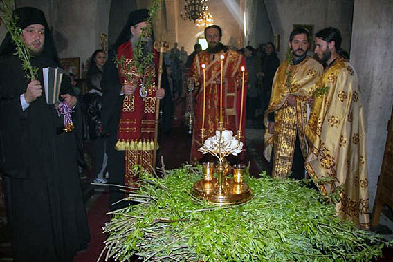 Лазарева субота свечано прослављена у манастиру Ђурђеви Ступови