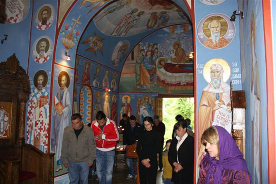 У манастиру Шудикова служен двогодишњи помен мати Агнији 