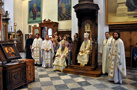 Митрополит Амфилохије и Епископ Јоаникије одслужили Литургију у Котору