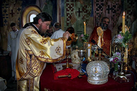 Прослављена Мала Госпојина, храмовска слава манастира Косијерево