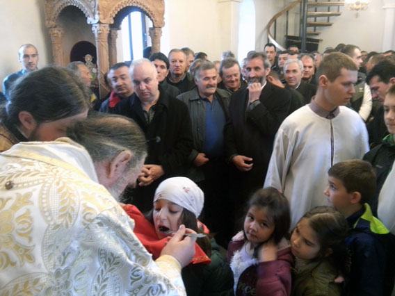 Епископ Јоаникије служио у цркви Свете Петке у Пљевљима