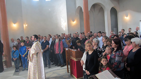 Света архијерејска литургија и свенародни сабор у Расову