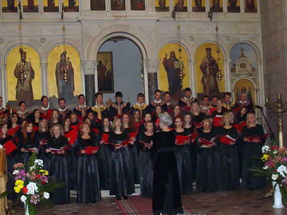 Концерт хора Светог Новомученика Станка у Никшићу