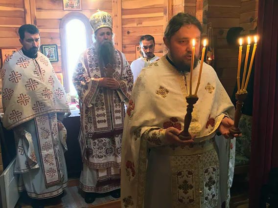 Литургија на Источни петак у манастиру Самограду