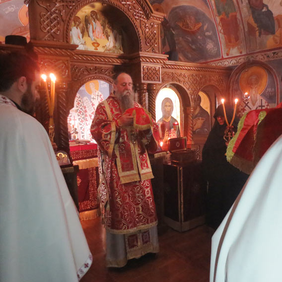 Света Архијерејска Литургија у Жупском манастиру