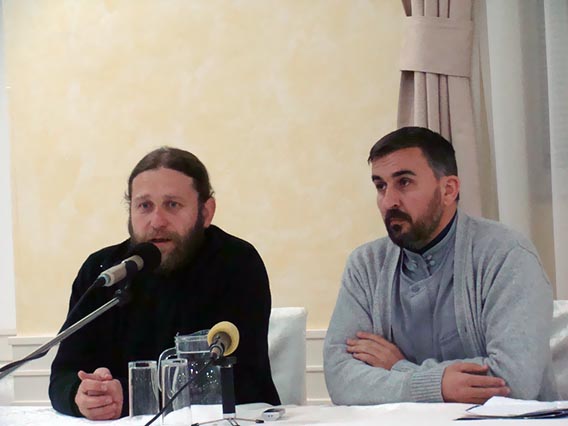 Протојереј Никола Пејовић одржао предавање у Никшићу