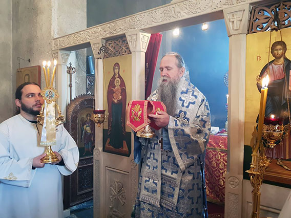 Празник Покрова Пресвете Богородице молитвено прослављен у Ђурђевим Ступовима