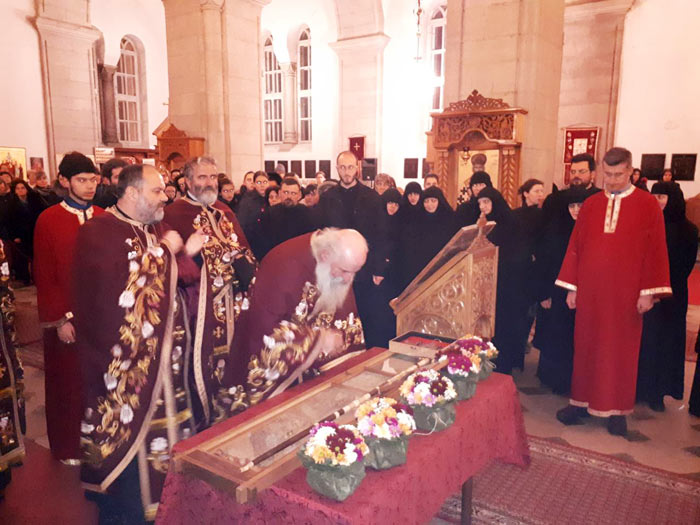 У Саборном храму у Никшићу свечано дочекане светиње Светог Саве