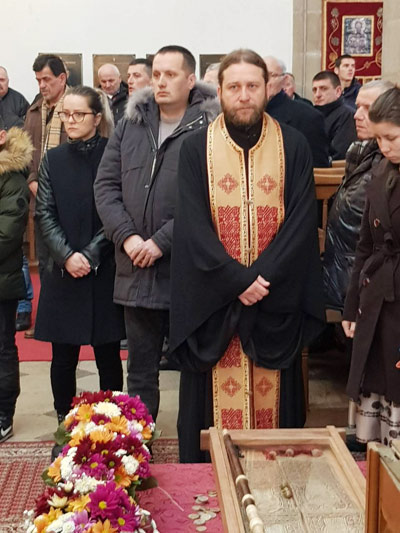 У Саборном храму у Никшићу свечано дочекане светиње Светог Саве