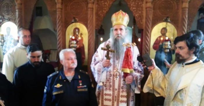 Епископ Јоаникије на Михољској Превлаци служио парастос страдалима у НАТО бомбрадовању 1999. године