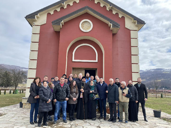 Епископ Методије у Саборном храму у Мојковцу