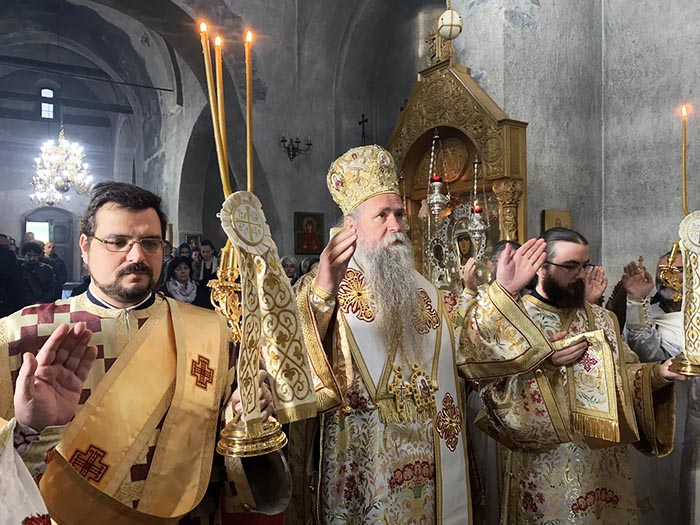 Прослављена крсна слава Епископа Јоаникија