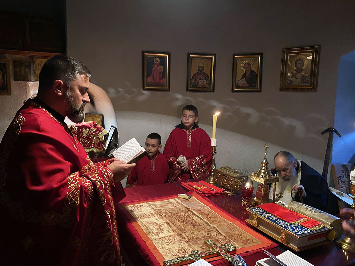 Празник Светог апостола Јакова молитвено прослављен у манастиру Михољска Превлака