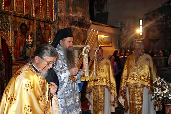 Свети Николај Чудотворац даје топлину молитве