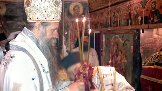 Владика Јоаникије служио у манастиру Црна Река