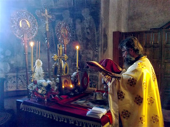 Молитвено прослављен Преподобни Антоније Велики