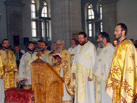 Видовдан прослављен у Саборној цркви Светог Василија Острошког у Никшићу