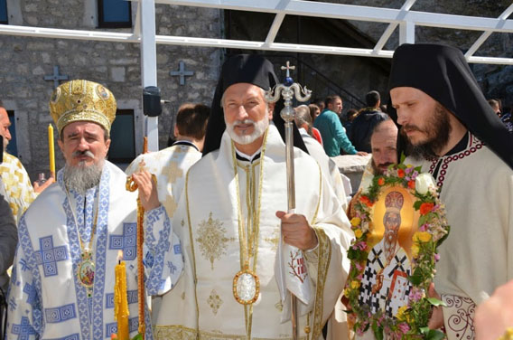 У манастиру Острогу прослављен празник Светог Василија Острошког Чудотворца