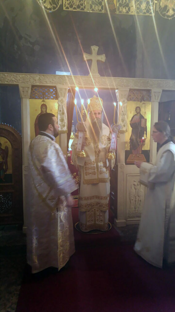 Епископ Јоаникије на Средопосну недјељу служио Литургију у Ђурђевим Ступовима