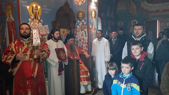 На други дан Божића Владика Јоаникије служио Литургију у манастиру Шудиково