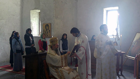 Литургијски прослављен имендан јеромонаха Андроника, настојатеља манастира Мајсторовина