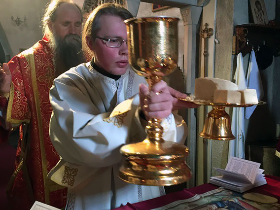 Епископ Јоаникије у Пачисту недјељу служио Литургију у Ђурђевим Ступовима
