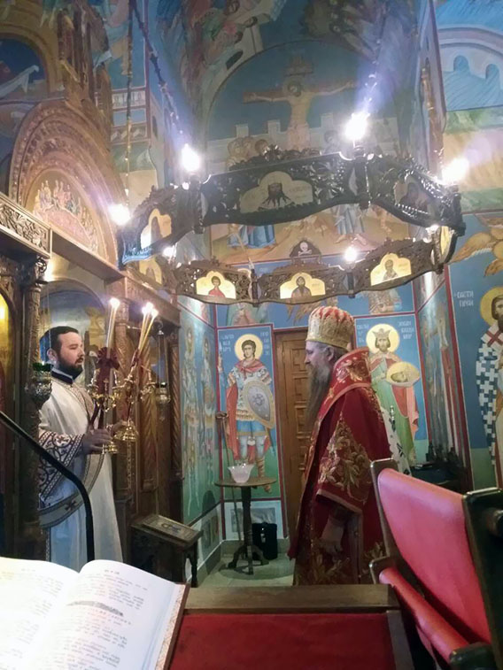 Епископ Јоаникије одслужио Литургију у манастиру Шудикова