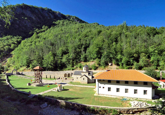 Манастир Калудра