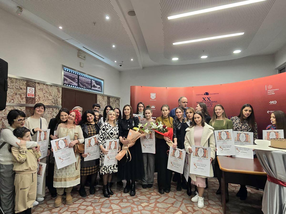 Изложба калиграфских радова отворена у Никшићком позоришту