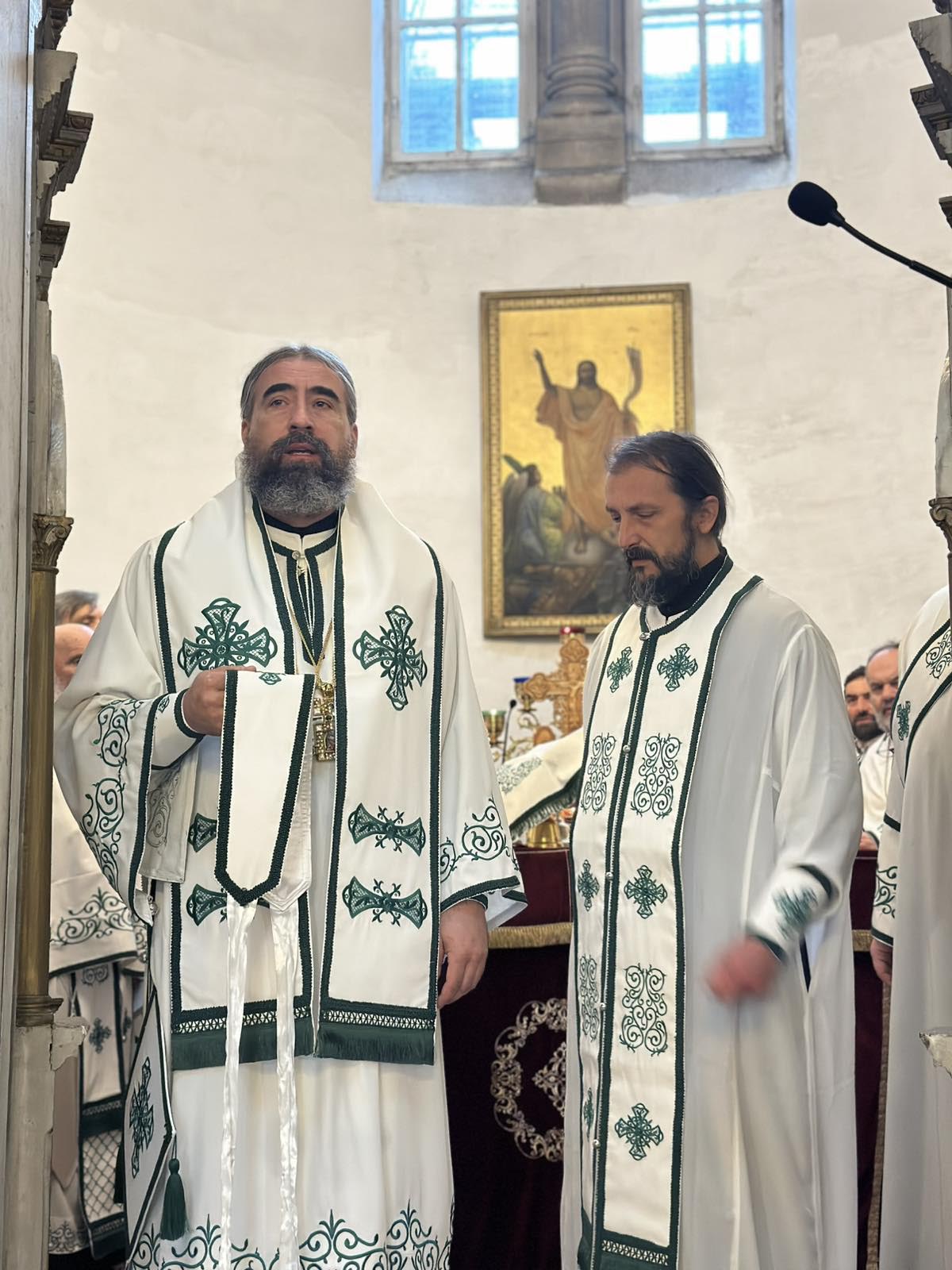 Архијерејска Литургија у никшићком Саборном храму