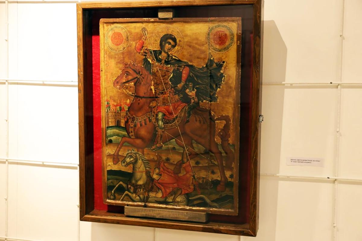 У просторијама Матице српске у Никшићу отворена изложба икона