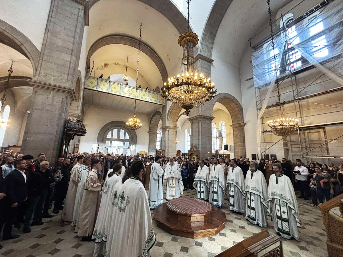 Прослављен Свети Василије Острошки, слава Саборног храма у Никшићу