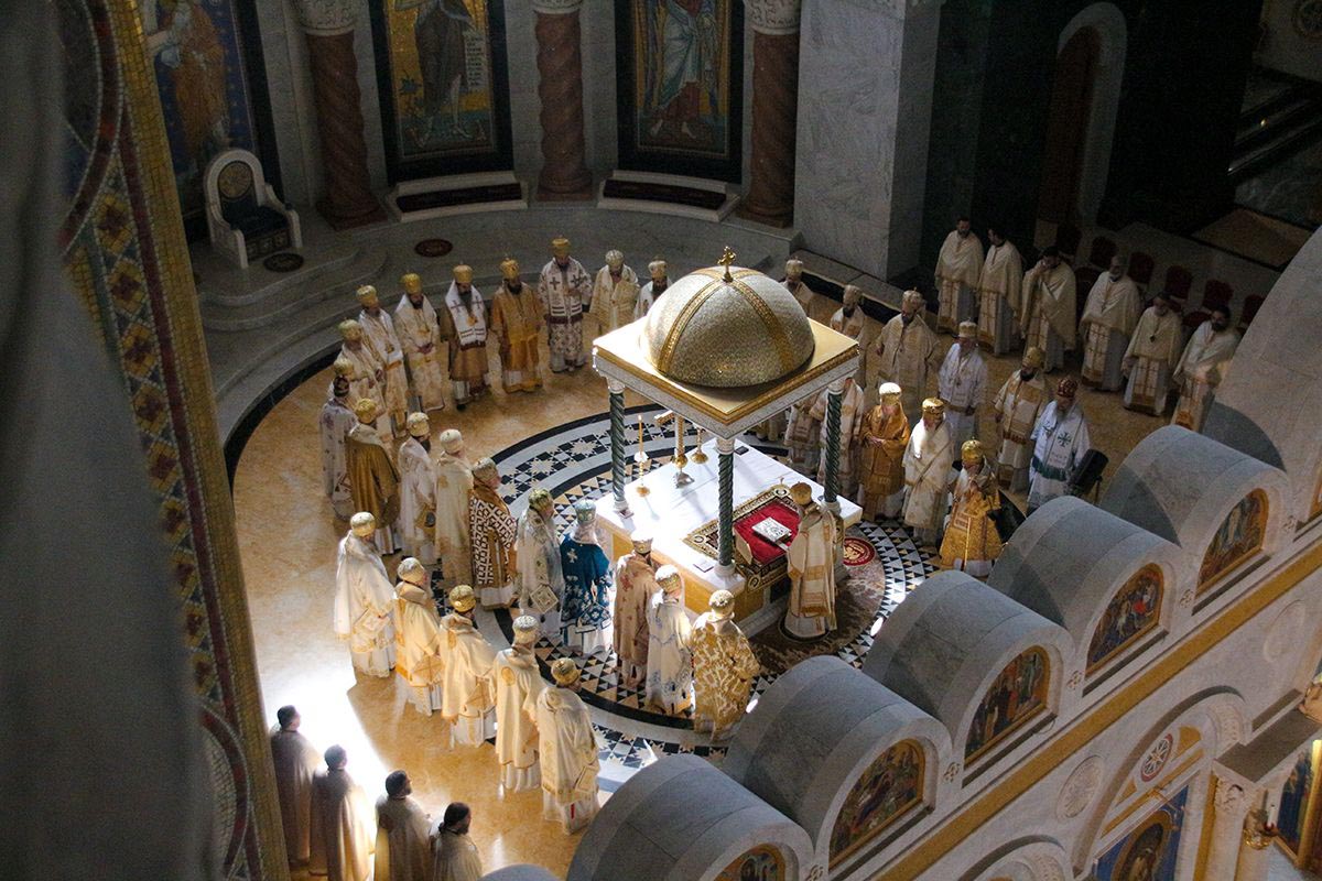 Молитвени почетак Светог Архијерејског Сабора