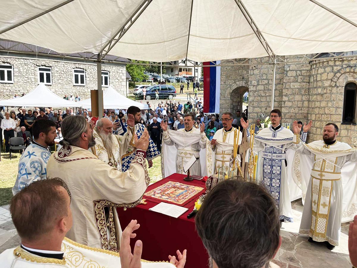 Литургијским сабрањем обиљежена 81 година од страдања новомученика  у Велици и другим мјестима у Горњем Полимљу