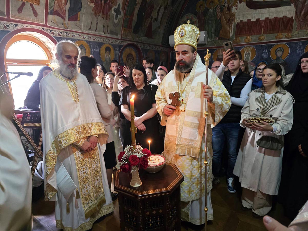 Свети Апостол и Јеванђелист Лука прослављен у Жупском манастиру