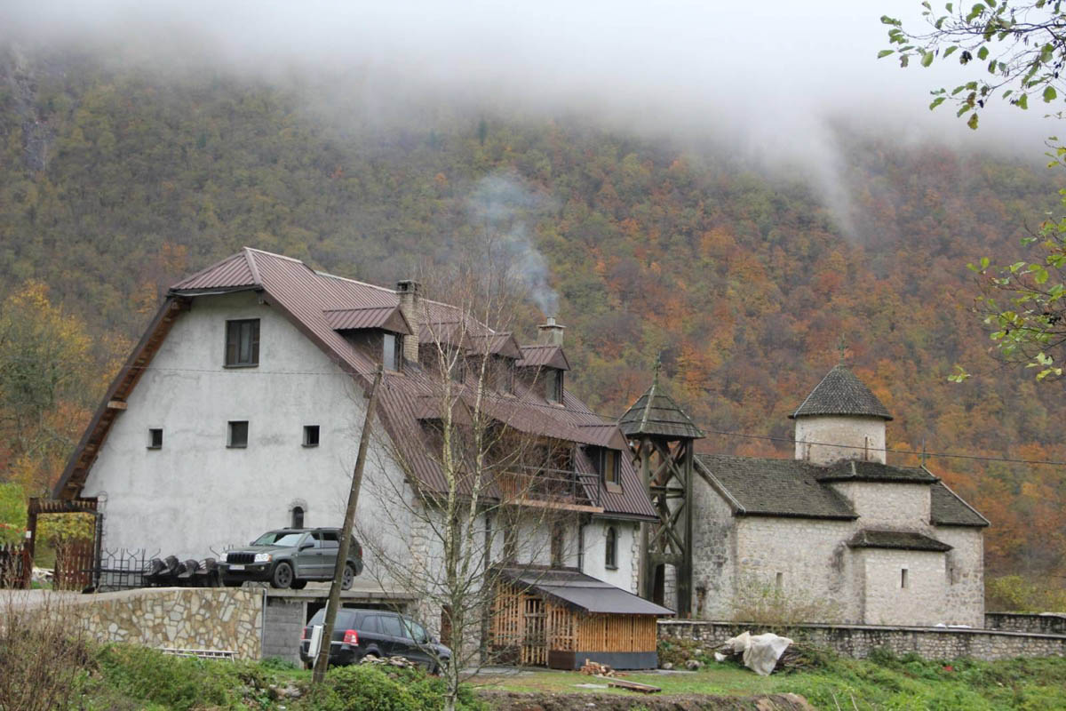 Епископ Методије у суботу богослужи у манастиру Добриловина