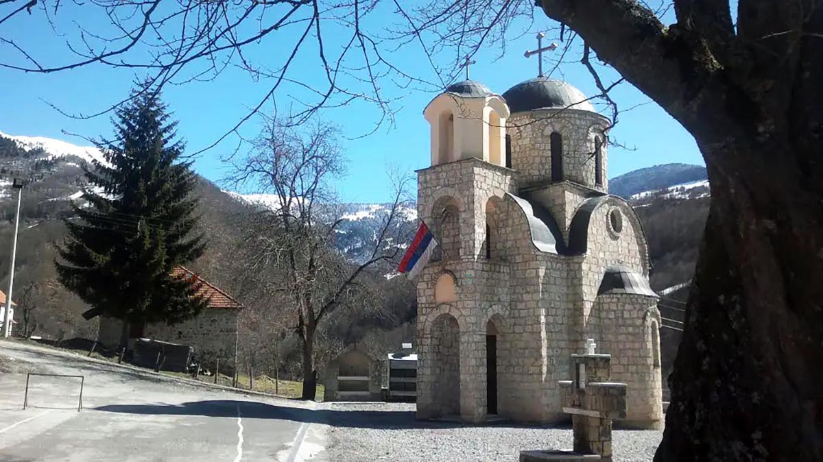 Света Литургија у Велици