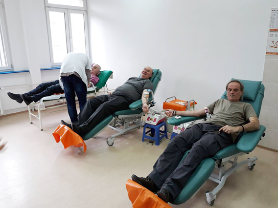 Чланови Црквене општине Бијело Поље учествовали у акцији давања крви