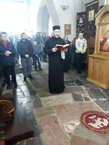 Епископ Јоаникије служио Литургију у манастиру Ђурђеви Ступови