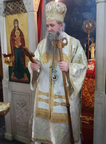 Епископ Јоаникије на Богојављење служио Литургију са водоосвећењем у Ђурђевим Ступовима