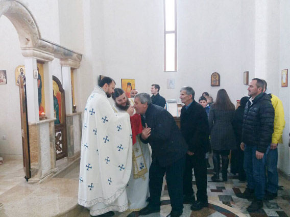 Црква Светог Eвстатија у Трепчи прославила храмовну славу