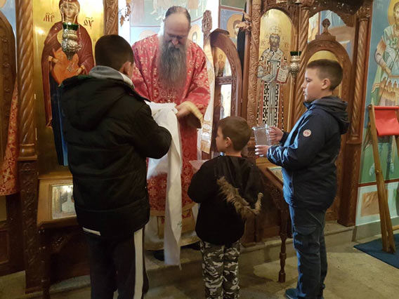 Литургија на празник Светог првомученика архиђакона Стефана