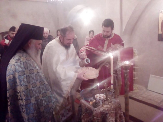 Литургија и храмовна слава у Бањанима