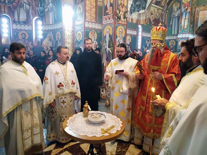 Владика Јоаникије служио помен Мојковачким јунацима