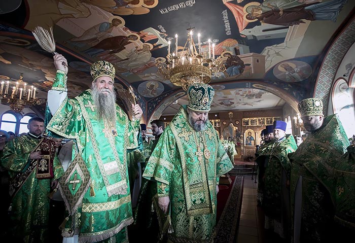 Свечано прослављена слава храма Светог Серафима Саровског у Полисаеву