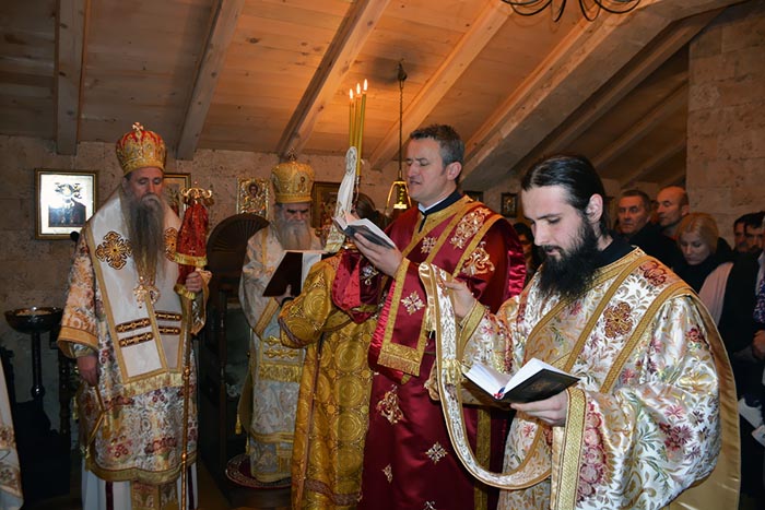Шћепандан – слава манастира Дуљево, богослужили Митрополит Амфилохије и Епископ Јоаникије