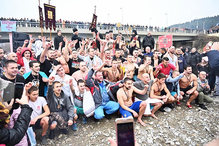 jan-2020-plivanje-za-bogojavljenskikrst-u-beranama