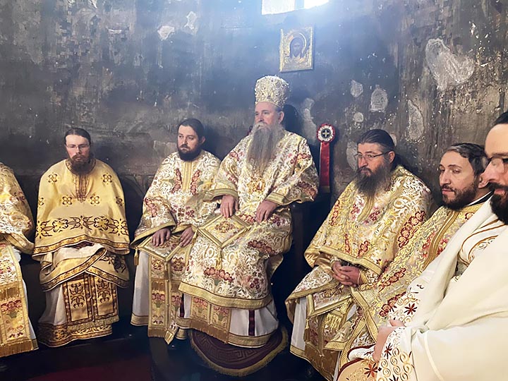 Богојављење прослављено у Ђурђевим Ступовима