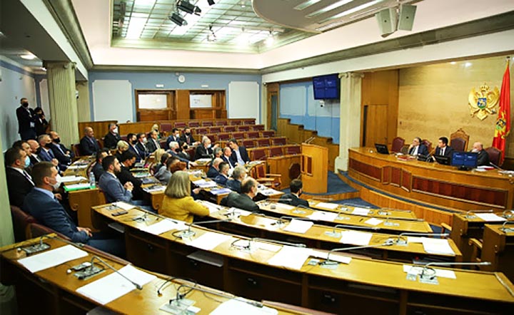 Скупштина Црне Горе поново усвојила измијењени Закон о слободи вјероисповијести